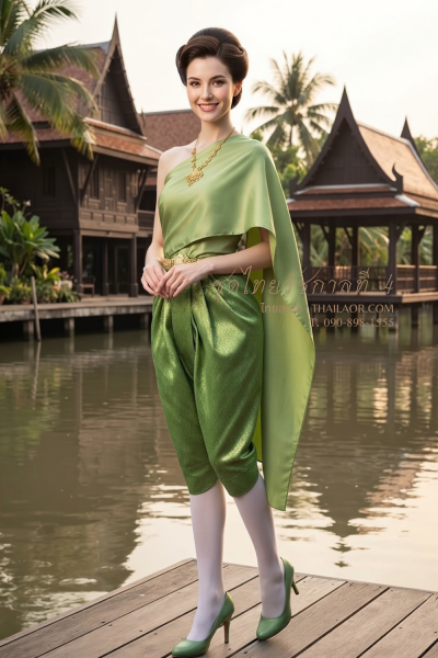 ชุดไทยรัชกาลที่ 4 สีเขียว (TRA 007)