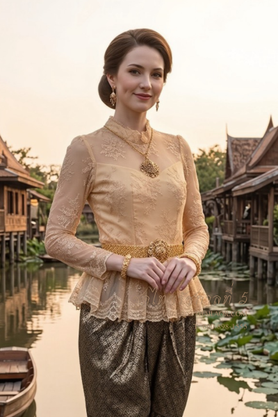 ชุดไทยรัชกาลที่ 5 สีน้ำตาลแดงเลือดหมู (TRF 023)