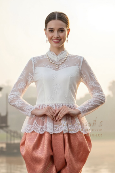 ชุดไทยรัชกาลที่ 5 สีงาช้างพีช (TRF 005)