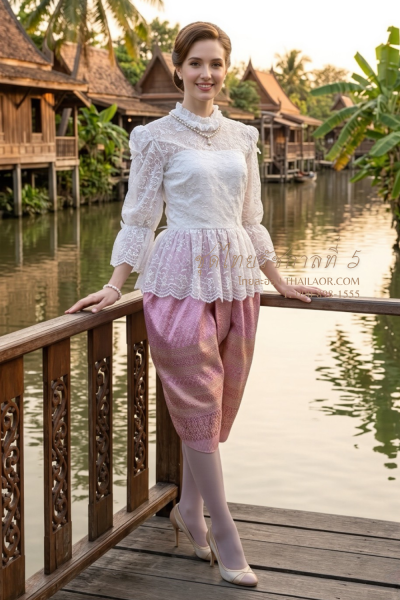 ชุดไทยรัชกาลที่ 5 สีขาวชมพู (TRF 013)