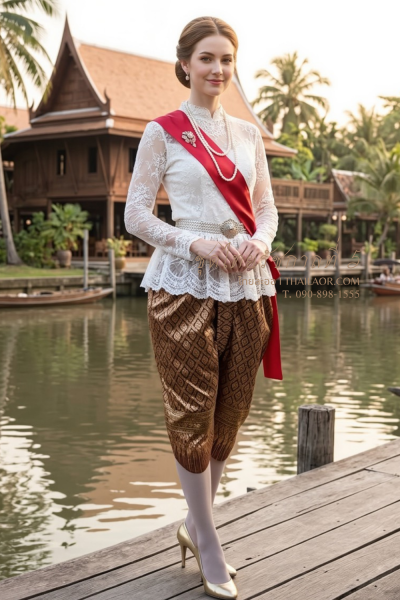 ชุดไทยรัชกาลที่ 5 สีงาช้างแดง (TRF 015)