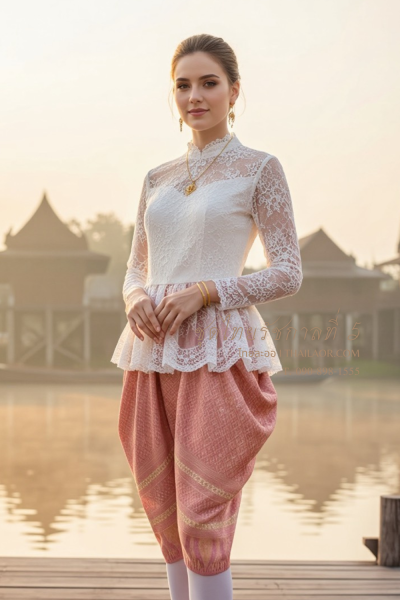 ชุดไทยรัชกาลที่ 5 สีงาช้างชมพู (TRF 007)