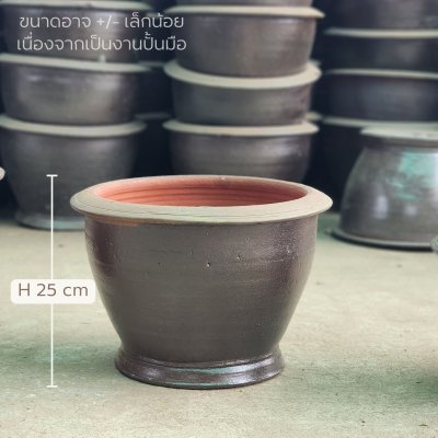 Classic Pot, Black Lane Model, Medium Wood Size