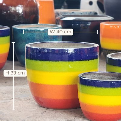 กระถางสีรุ่งขจีวัล