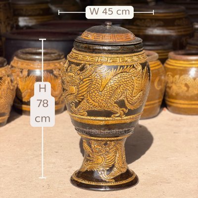 Classic Dragon Jar