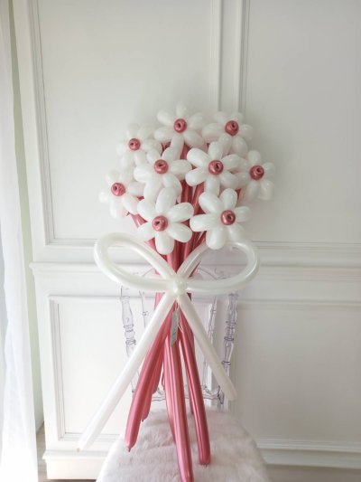 ฺฺDaisy Balloon Bouquet