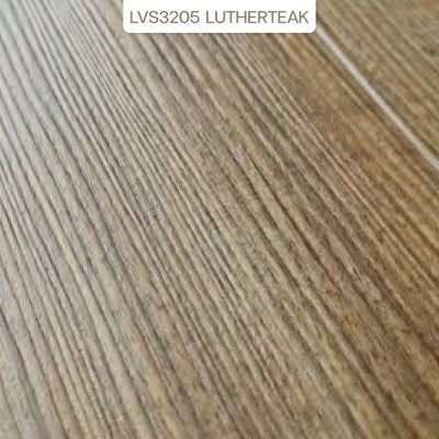 LVS3205 สี LUTHERTEAK | LT by COTTO กระเบื้องยางแบบม้วน หนา 3.2 มม. รุ่น Soft+ Floor Collection 