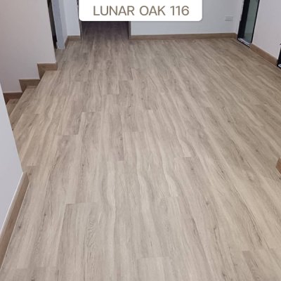 116 | LT by COTTO กระเบื้องยาง SPC สี LUNAR OAK หนา 5.0 มม. รุ่น Standard IXPE Foam