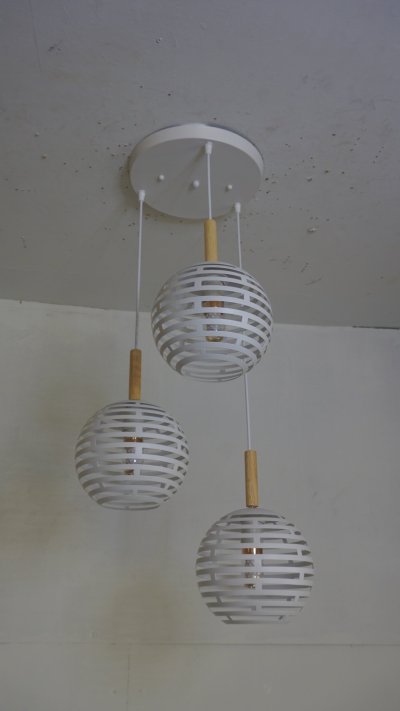 โคมไฟห้อยต่างระดับ ทรงกลม 1015-3R