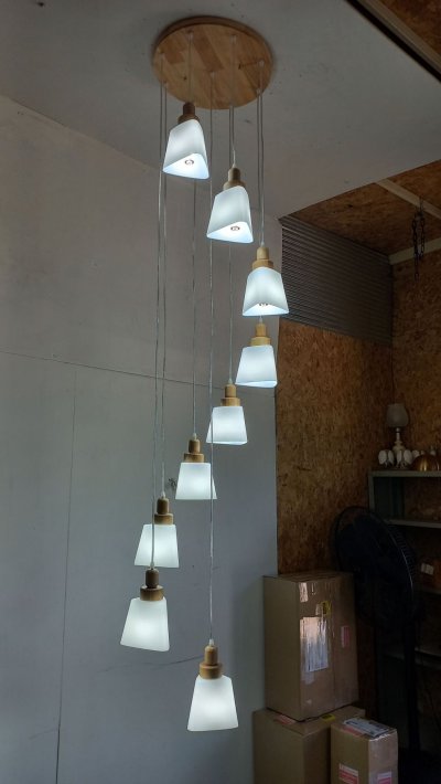 โคมไฟโถงต่างระดับ ทรงสามเหลี่ยม รุ่น 2013-9