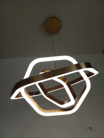 โคมไฟสลิง 3 ห่วง ทรงหกเหลี่ยม รุ่น 3361NP