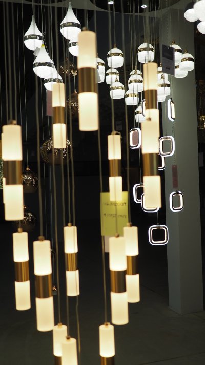 โคมไฟโถงต่างระดับ ทรงกระบอก รุ่น 9902-550