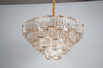 โคมไฟระย้าคริสตัล ทรงกลมไต่ระดับ รุ่น 8012-800