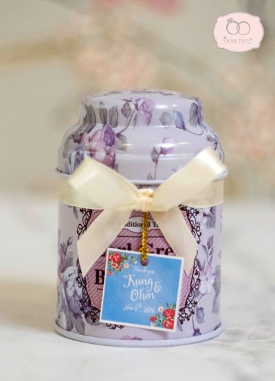 Metal box floral design - กล่องเหล็กฝาโค้ง