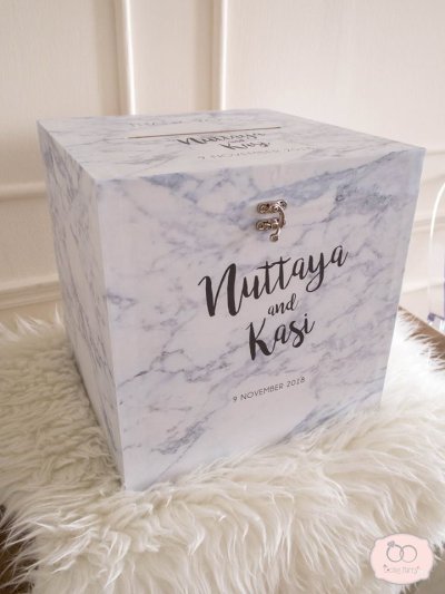 Money box (กล่องรับซอง)