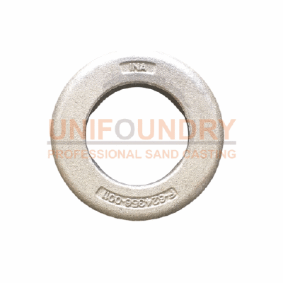 Flanged housing F-624 Material FCD500 Weight 2.875 Kg.