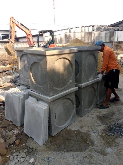 บ่อพักพร้อมฝา 50 x 60 ซม.
