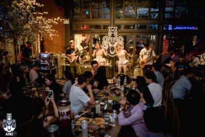 คอนเสิร์ต นิวจิ๋ว ณ AINU BAR