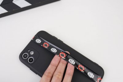 รับสกรีนphone strap สายจับถนัดมือสำหรับแปะติดเข้ากับมือถือ