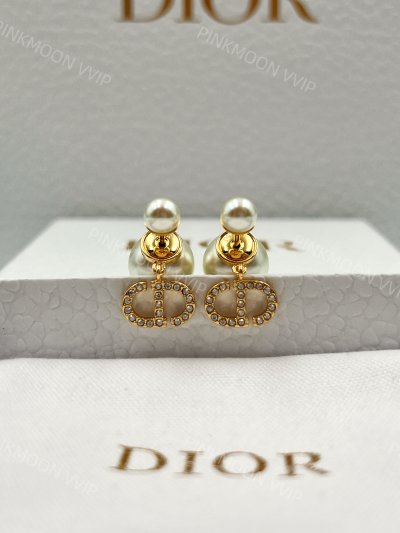 มุกจิ๋ว Dior Tribales Earrings