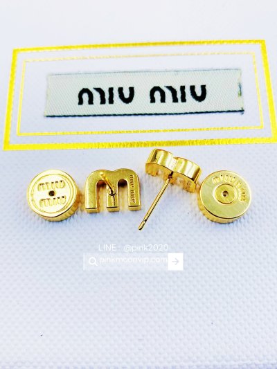 E0015ขาว ต่างหู Miu