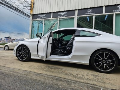 Glossy Crystal White