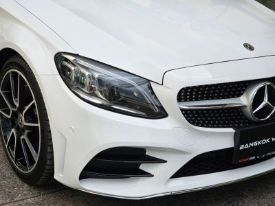Glossy Crystal White
