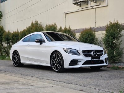 Glossy Crystal White