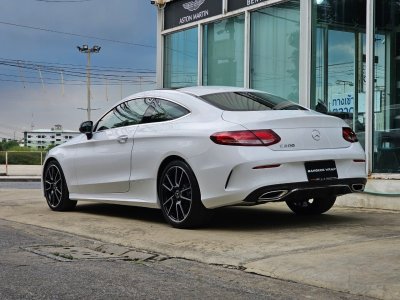 Glossy Crystal White