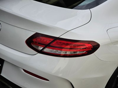 Glossy Crystal White