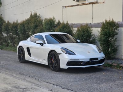 Gloss Metallic Pearl White