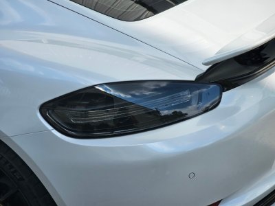 Gloss Metallic Pearl White