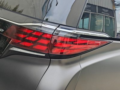 Matte Metallic Graphite