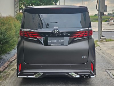 Matte Metallic Graphite