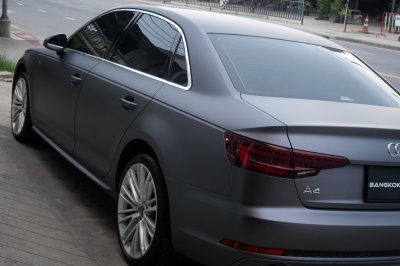 Ghost Metallic Shadow Grey