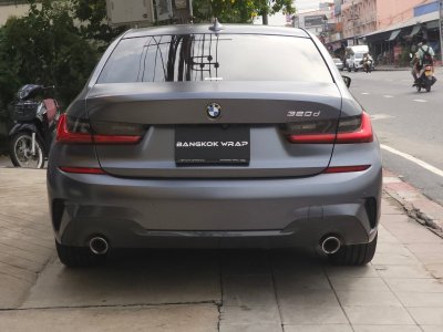 Matte Metallic Graphite Grey