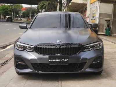 Matte Metallic Graphite Grey