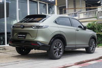 Ghost Metallic Grey Green