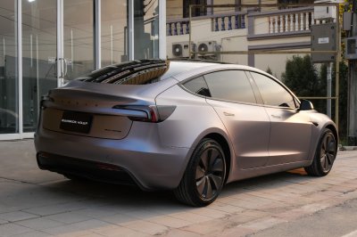Matte Metallic Charcoal Grey