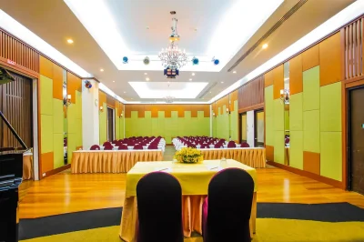 293 Rooms Hotel at RAMA 9 BANGKOK