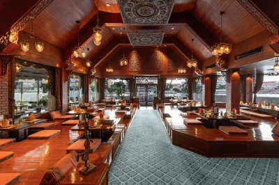 726 Rooms Hotel at Charoen Krung Road Soi 30, Bang Rak