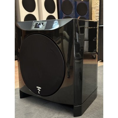 FOCAL SW 1000 Be (Black Lacquer) Active subwoofer Complete installation