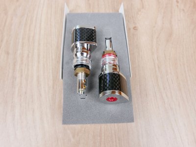 FURUTECH FT-818(R) - Furutech Torque Guard Speaker Binding Posts  (2pcs/set)