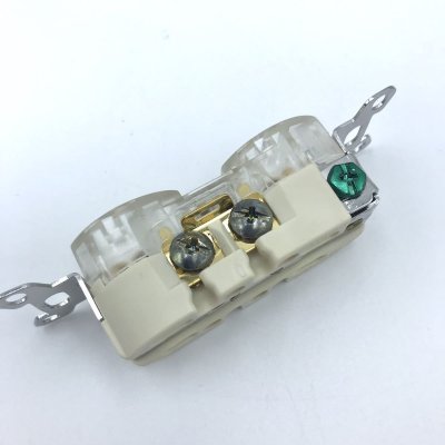 FURUTECH FPX-(G) - High Performance Duplex Receptacles