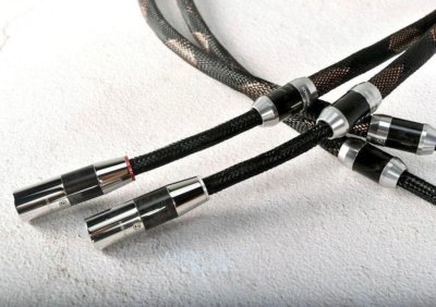 FURUTECH Project V1-L - Furutech's new flagship Interconnect Cable 1.2M