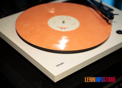 TEAC TN-175 Turntable