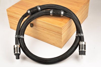 FURUTECH Project V1 - Furutech's new flagship power cord 1.8M