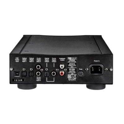 Rega DAC R Digital to Analog Convertor with Remote