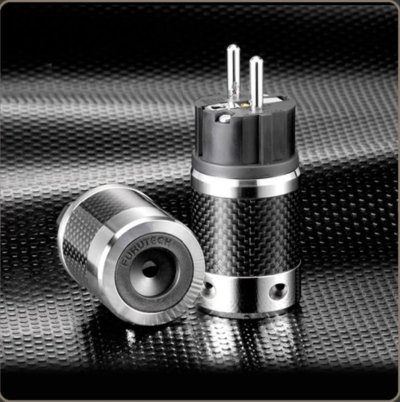 FURUTECH FI-E50(R) - High End Performance SCHUKO Connector