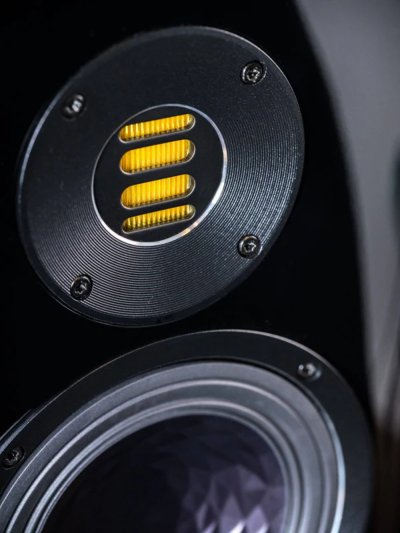Elac Vela FS 409 Floor Standing Speakers